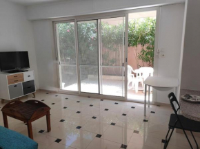 2P Palm Beach avec jardin et terrasse